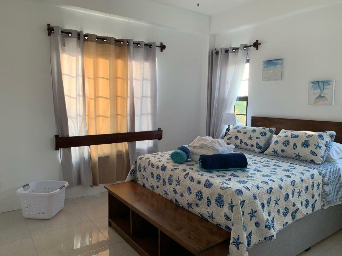 Bay Towers Aparthotel Caye Caulker Exterior photo